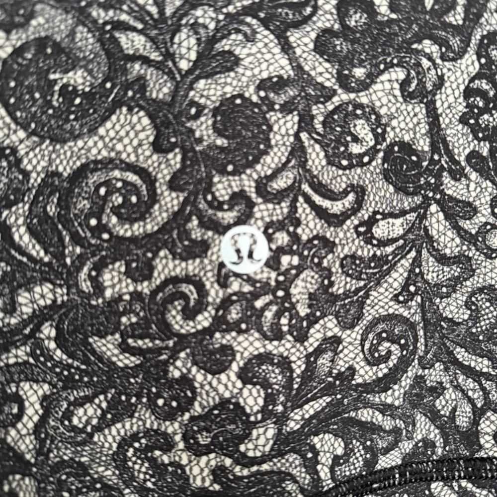 Lululemon‎ Wunder Under Leggings